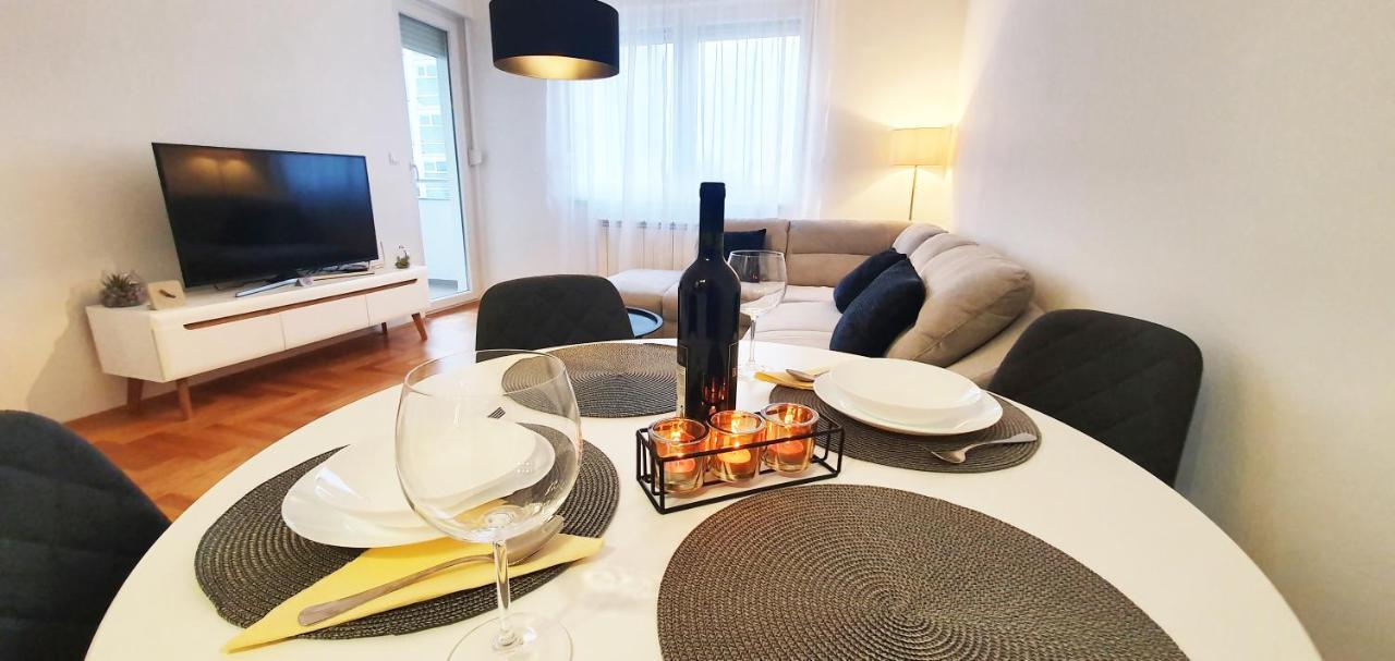 Atina Apartment Sarajevo Luaran gambar